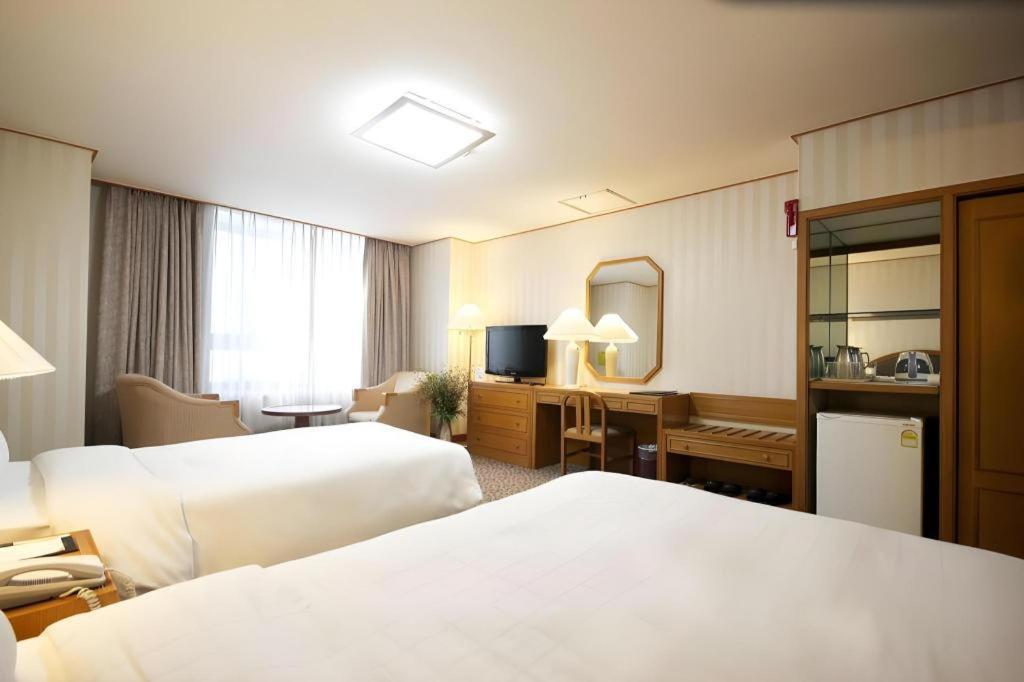 Seoul Rex Hotel Exterior photo